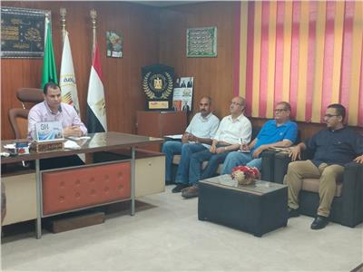وكيل المديرية للرياضة بالقليوبية يبحث خطة تطوير العمل 