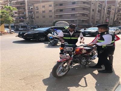 محافظ الدقهلية يأمر بالتحفظ على دراجة نارية 
