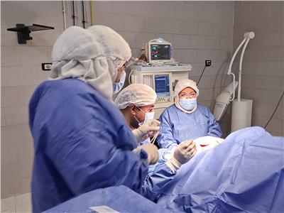 علاج طفل يعاني من مرض نادر بالأسنان