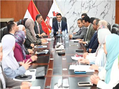 صورة خلال الاجتماع