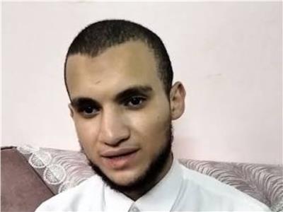 كيف استقبل الأول على الثانوية الأزهرية لذوي البصائر تكريم الإمام الأكبر؟