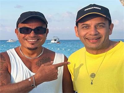 مصطفلى قمر وعمرو دياب