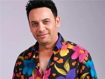 مصطفى قمر