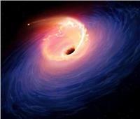 علماء يرصدون "وميضا ضوئيا" من ثقوب سوداء