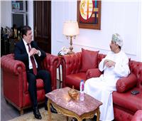 حسين زين يلتقى سفير سلطنة عمان بالقاهرة