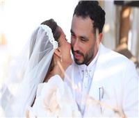 على أنغام «انساي» لمحمد رمضان.. نيللي كريم تغني خلال وضع مكياج الزفاف| فيديو