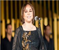 عفاف راضي تغني في مهرجان الموسيقى العربية بالإسكندرية