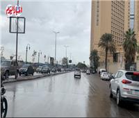 طقس سيء وأمطار غزيرة تغرق شوارع القاهرة | فيديو