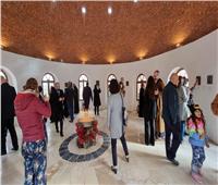 نقيب السياحيين وسفير لتوانيا يفتتحان معرض «الأيقونات البرونزية»