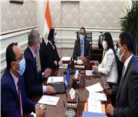 رئيس الوزراء يبحث فرص تعزيز التعاون بين مصر والإمارات والأردن في قطاع الصناعة
