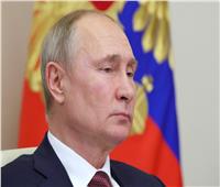 مرض القيصر الروسي حديث الغرب..  هل يجري «بوتين» عملية مخابراتية بنفسه ؟