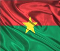 بوركينا فاسو تطرد الملحق العسكري الفرنسي بتهمة ممارسة «أنشطة تخريبية»
