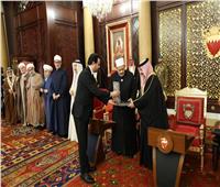 شيخ الأزهر يلتقي ملك البحرين لبحث التعاون بين المؤسسات الدينية الكبرى