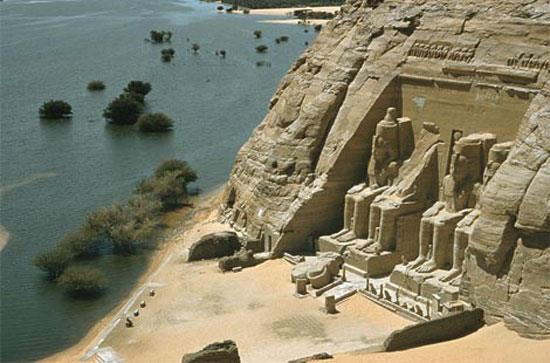 نقل معبد أبو سمبل