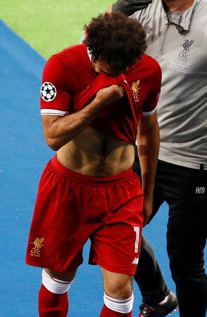إصابة محمد صلاح	