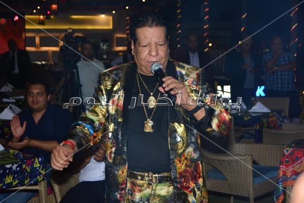 شعبان عبد الرحيم نجم سهرة خيمة «كايرو سكاى»