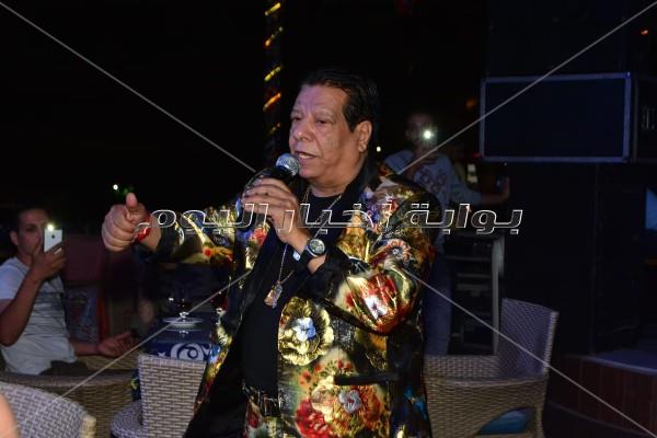 شعبان عبد الرحيم نجم سهرة خيمة «كايرو سكاى»