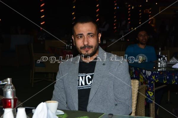 شعبان عبد الرحيم نجم سهرة خيمة «كايرو سكاى»
