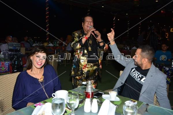 شعبان عبد الرحيم نجم سهرة خيمة «كايرو سكاى»
