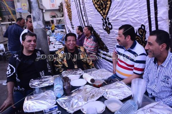شعبولا والشيخ وحجاج بحفل إفطار «المطربين الشعبيين»