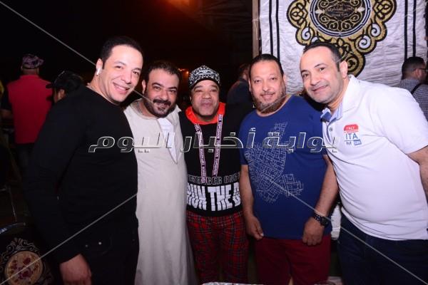 شعبولا والشيخ وحجاج بحفل إفطار «المطربين الشعبيين»