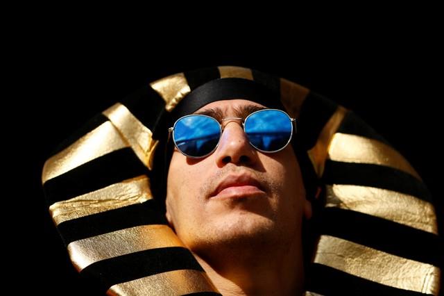 جماهير مصر وأوروجواي تُزين ملعب «إيكاترينبرج أرينا»