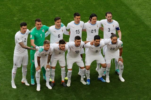 مصر تخسر أمام أوروجواي بهدف في كأس العالم