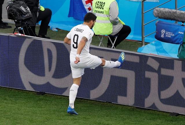 مصر تخسر أمام أوروجواي بهدف في كأس العالم