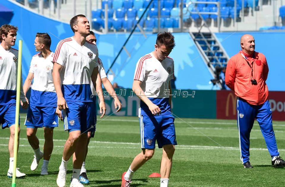  تدريبات متتخب روسيا استعداد لمواجهة مصر