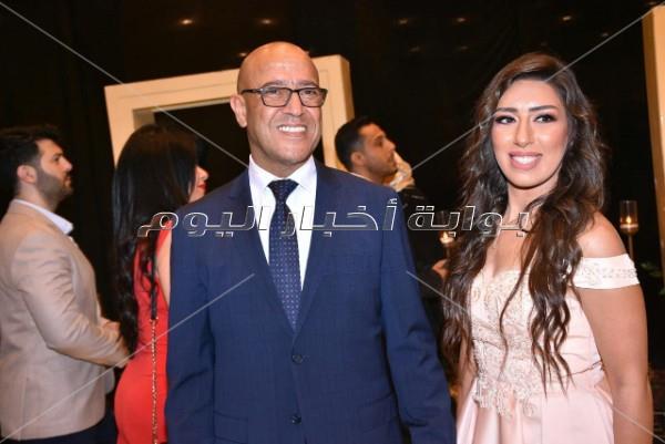 فنانون ورياضيون يحتفلون بزفاف فرح علي.. وتامر حسني يُشعل الحفل
