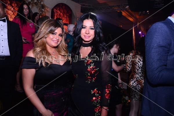فنانون ورياضيون يحتفلون بزفاف فرح علي.. وتامر حسني يُشعل الحفل