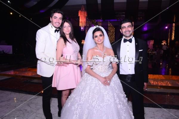 هيثم شاكر يختتم حفل زفاف الإعلامية فرح علي