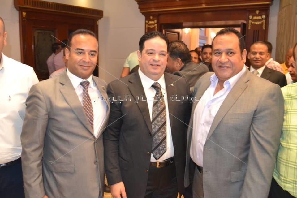 الليثي وطارق الشيخ يحيان زفاف «مصطفى وبسنت»
