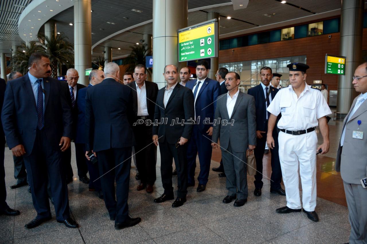 مبنى الركاب رقم 2 يستعد لاستقبال المودعين المستقبلين لأول مرة 