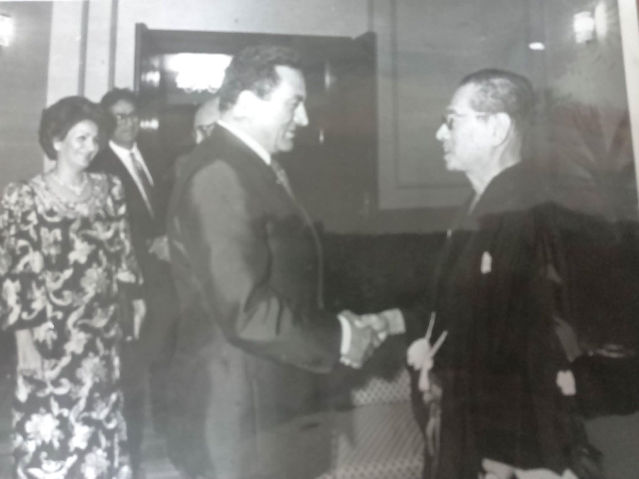 صور نادرة لافتتاح دار الأوبرا المصرية 1988