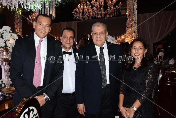 العسيلي وصافينار يحيان زفاف نجل شقيق المهندس إبراهيم محلب