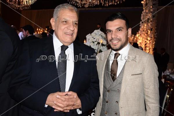 العسيلي وصافينار يحيان زفاف نجل شقيق المهندس إبراهيم محلب