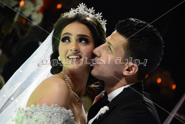 العسيلي وصافينار يحيان زفاف نجل شقيق المهندس إبراهيم محلب