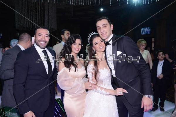 علي ربيع وخالد جلال وأبو زيد في زفاف «مصطفى وميادة»