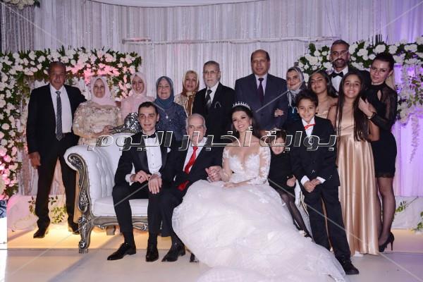 علي ربيع وخالد جلال وأبو زيد في زفاف «مصطفى وميادة»