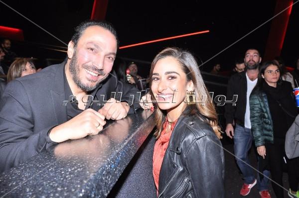 طارق لطفي والفيشاوي وأمينة خليل يحتفلون بعرض «122»