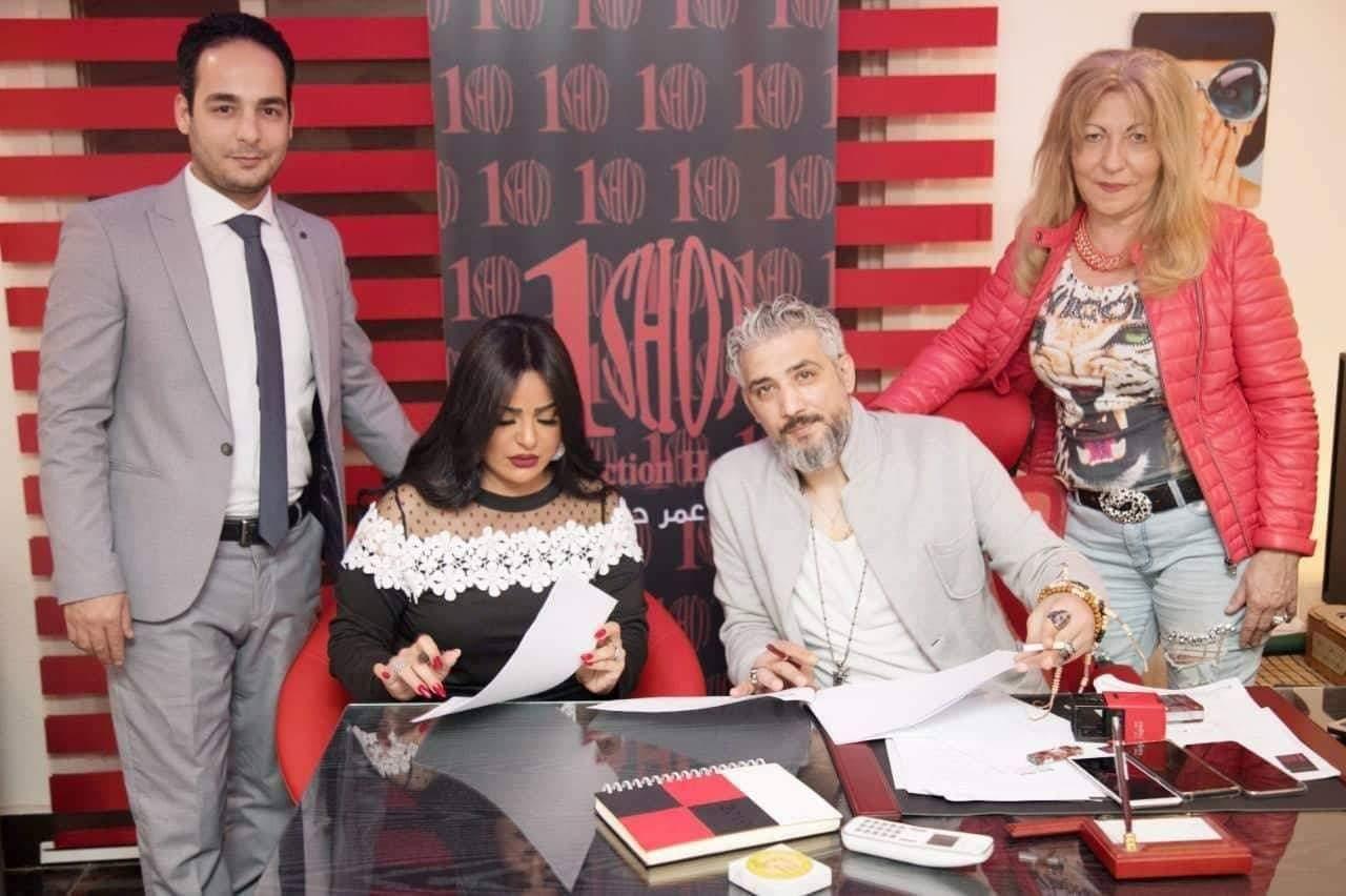 عمر حفيظ يقدم خريطة غنائية لإحياء سوق الكاسيت من جديد