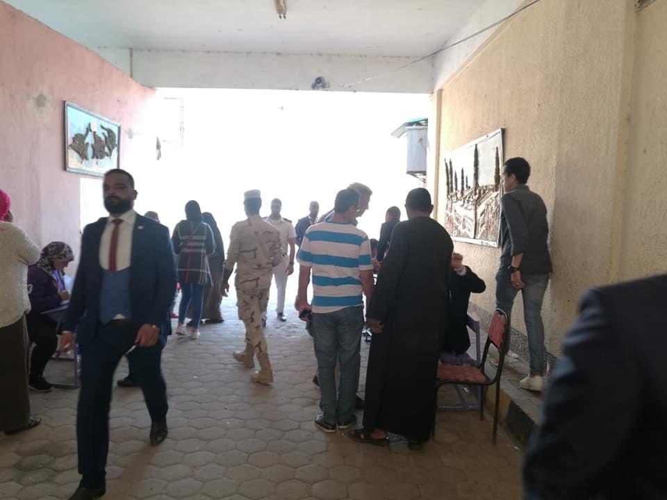 بالفيديو .. من داخل لجنته في شبرا ... طاهر ابوزيد مصر تسير علي المسار الصحيح