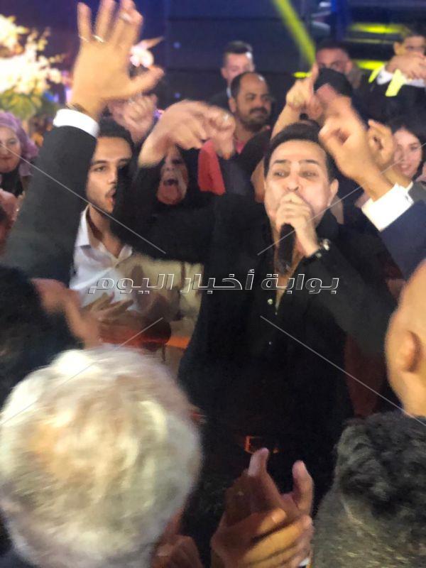 حكيم وشيبة والليثي وصافينار يُشعلون زفاف «جهاد ويسرا»