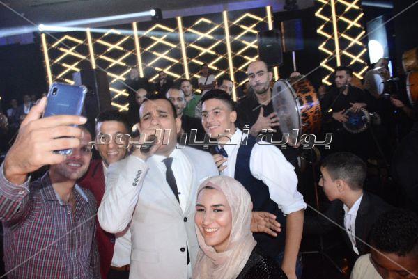 حكيم وشيبة والليثي وصافينار يُشعلون زفاف «جهاد ويسرا»