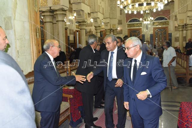كبار رجال الدولة يشاركون عزاء المستشار محمد مختار عبد اللطيف زعزوع 