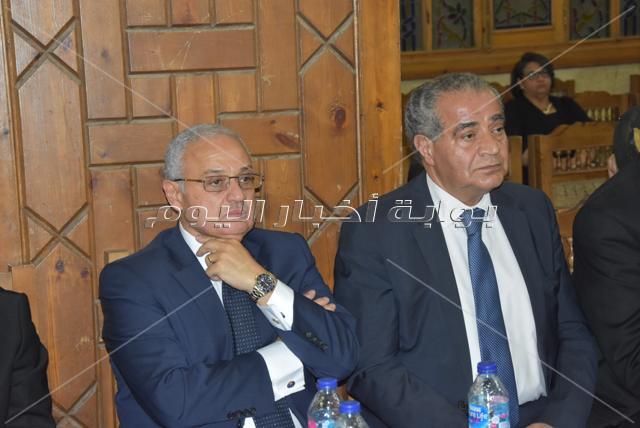 كبار رجال الدولة يشاركون عزاء المستشار محمد مختار عبد اللطيف زعزوع 