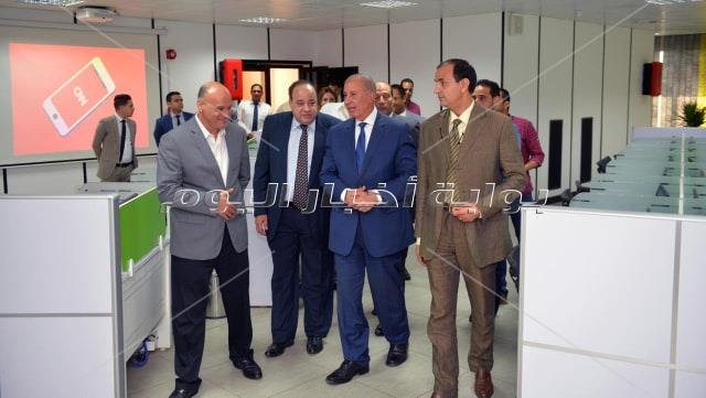 محافظ البحر الأحمر في ضيافة مؤسسة أخبار اليوم 