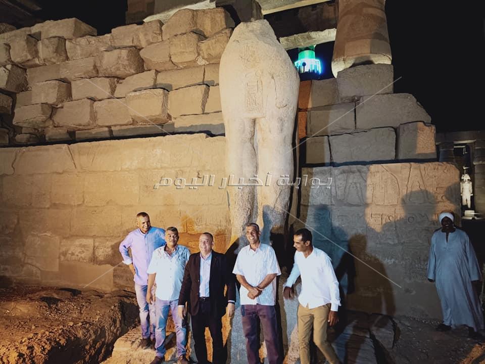 تمثالي اوزيريين للملك رمسيس الثاتي قبل الترميم