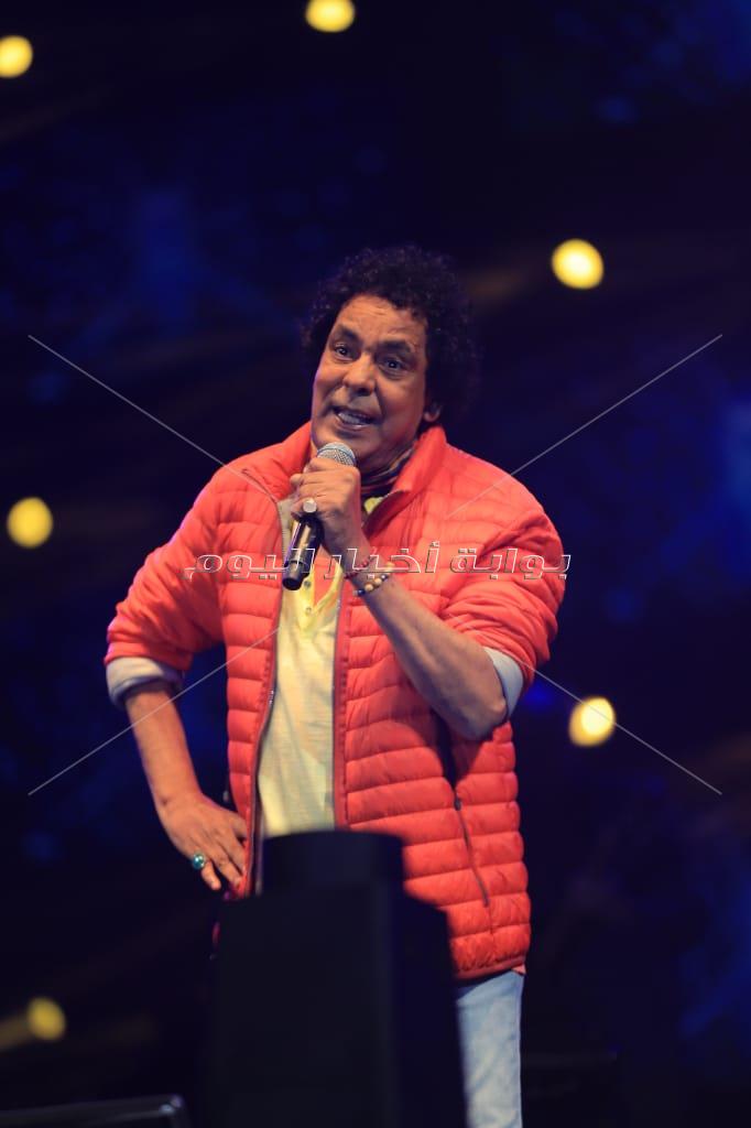  محمد منير يتألق بحفل نادي هليوبوليس